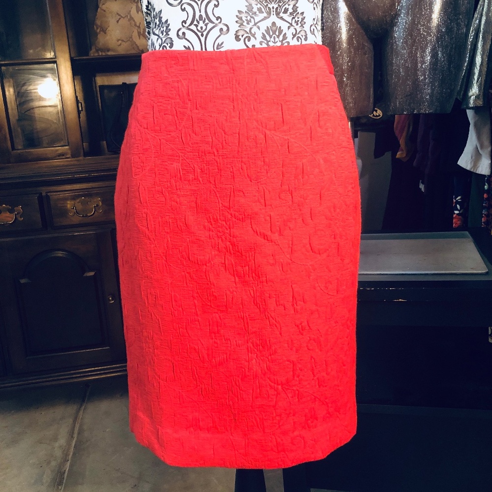 THE LIMITED Coral-Red Puffy Pattern Knit Pencil Wiggle Skirt Knee Length~4~NWOT
